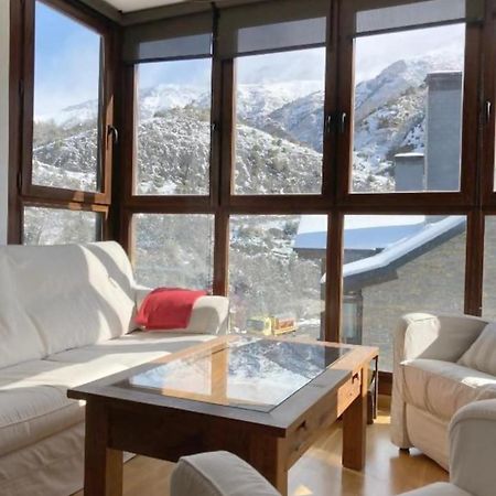 Apartamento Tarmanones Escarrilla Exterior foto